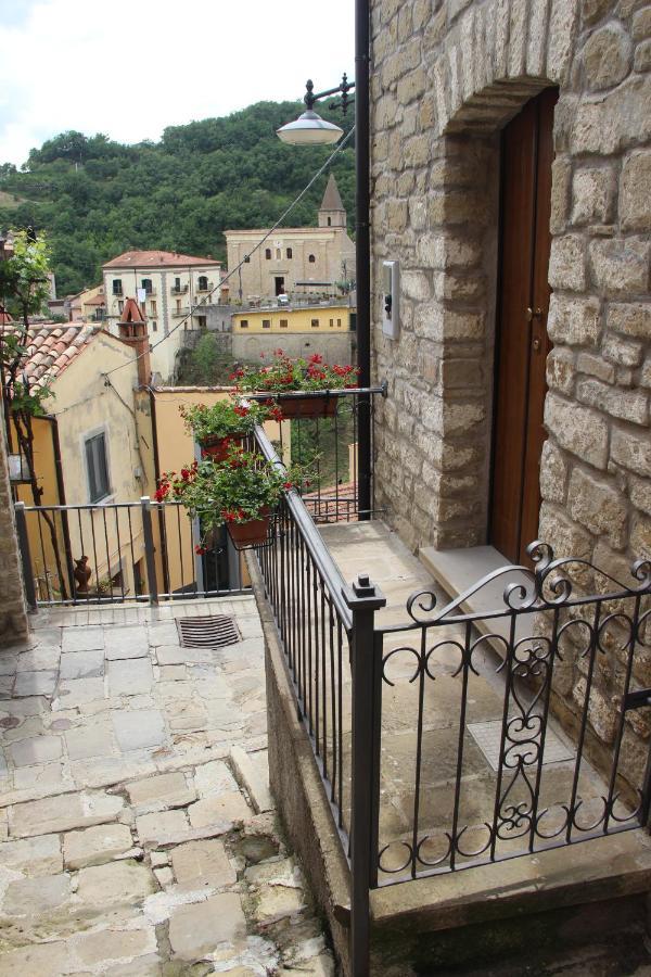 Casa Vacanze Sud E Magia Castelmezzano Esterno foto