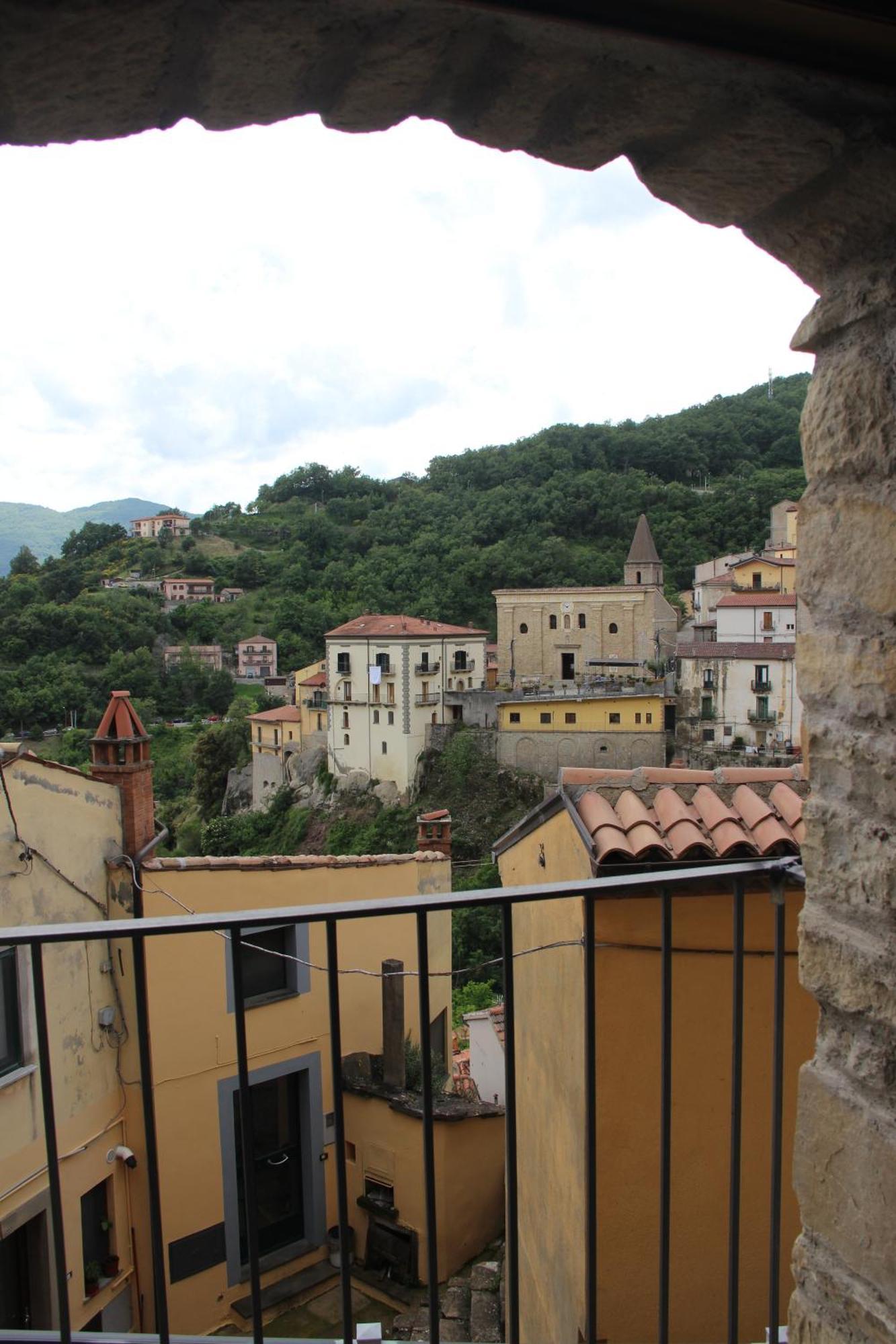 Casa Vacanze Sud E Magia Castelmezzano Esterno foto